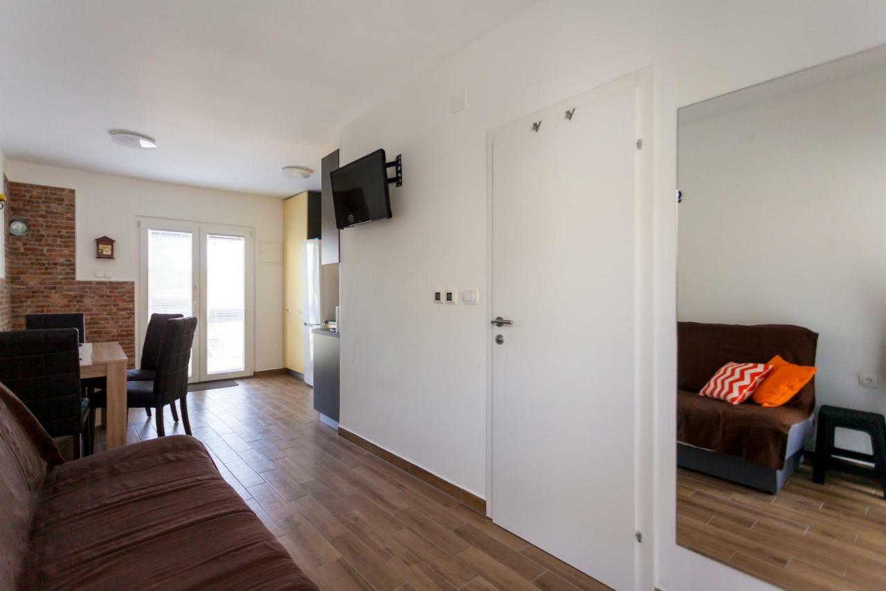 Apartment Hasanec By El-Pi Tours نجيفيش المظهر الخارجي الصورة
